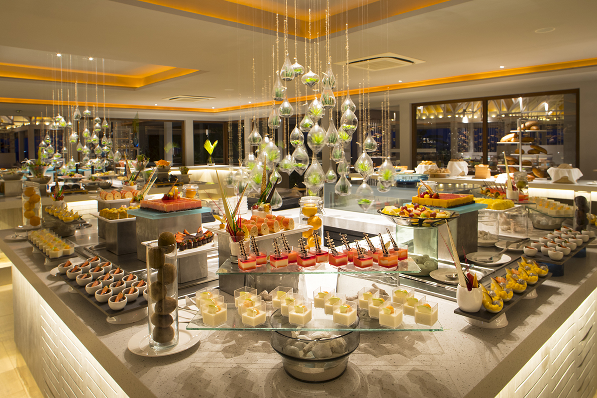 Restaurant Maldives | International Cuisine at Capers | Dhigali Maldives